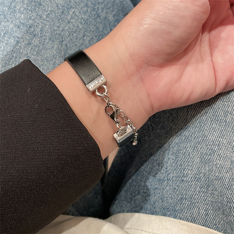 Industrial Side-Squeeze Clasp Day Collar 2 Industrial Side-Squeeze Clasp Day Collar