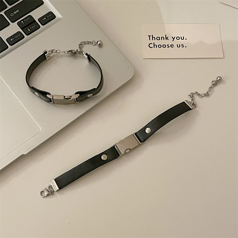 Industrial Side-Squeeze Clasp Day Collar 1 Industrial Side-Squeeze Clasp Day Collar
