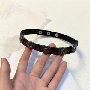 Guardian Heart Shield Leather Day Collar