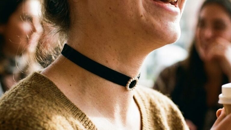 A day collar worn naturally in an everyday social setting